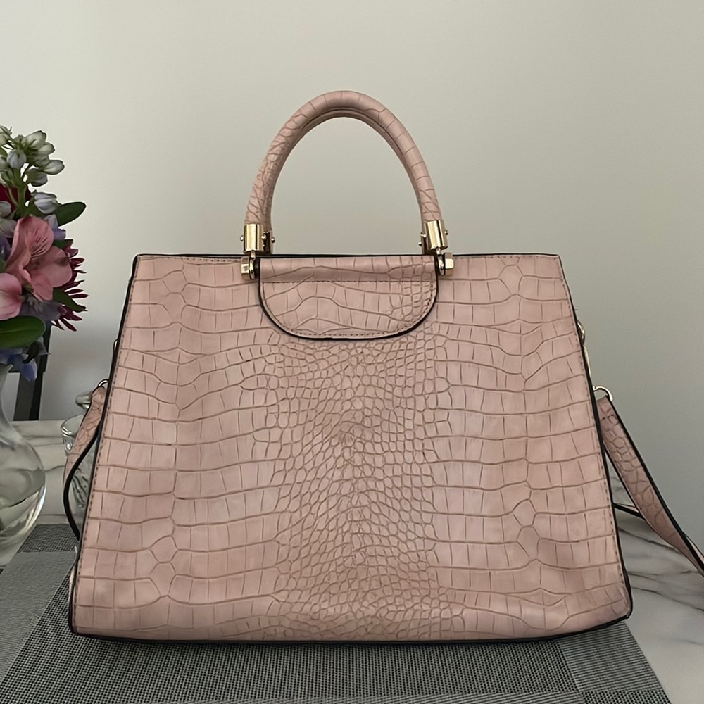 Women leather handbag